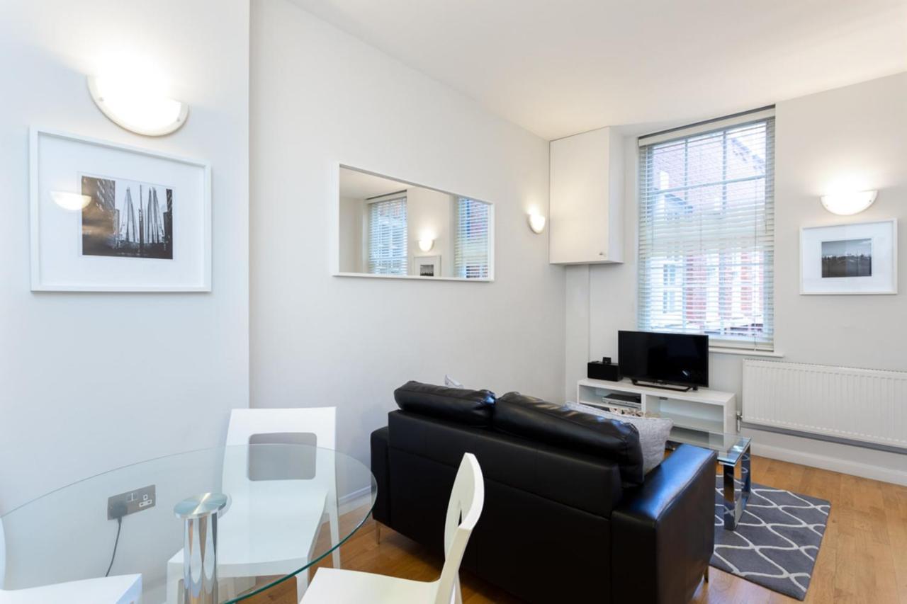 Groveland Court Apartment 1 Лондон Экстерьер фото
