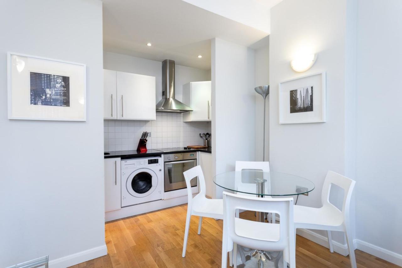 Groveland Court Apartment 1 Лондон Экстерьер фото