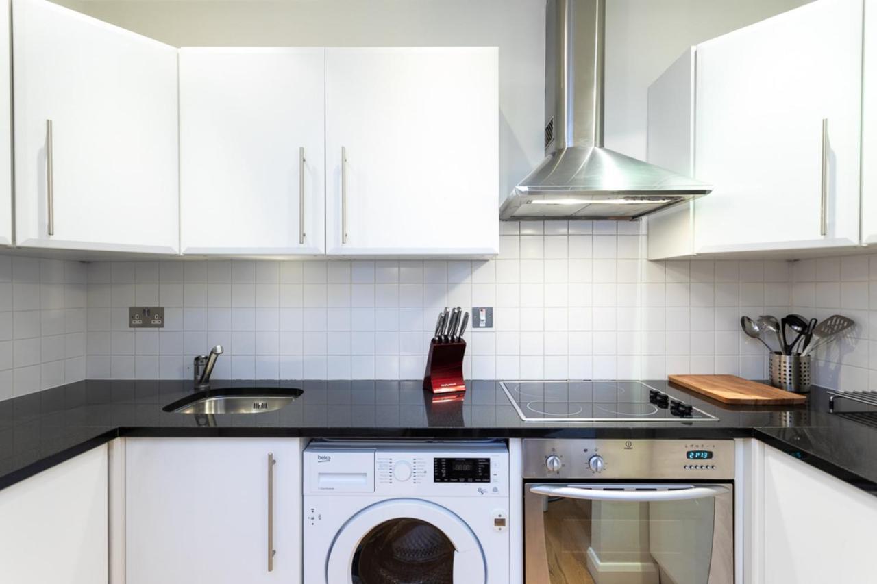 Groveland Court Apartment 1 Лондон Экстерьер фото