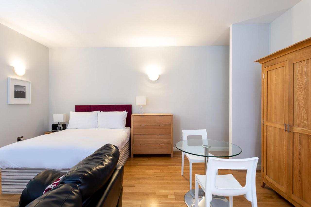 Groveland Court Apartment 1 Лондон Экстерьер фото