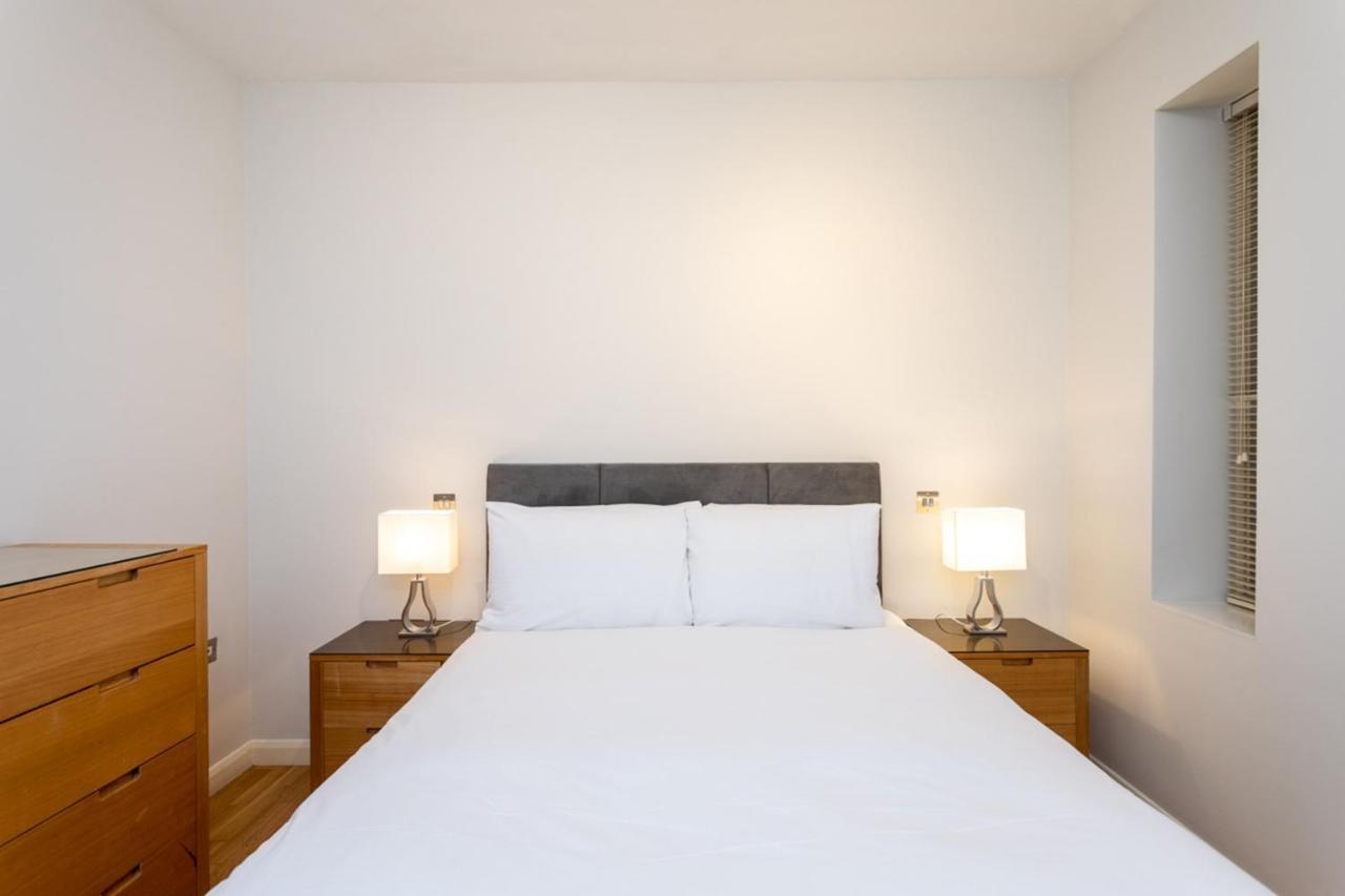 Groveland Court Apartment 1 Лондон Экстерьер фото